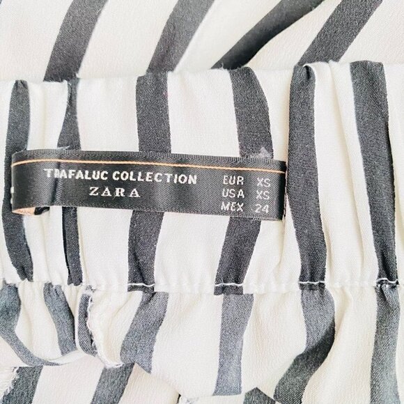 ZARA Striped Wide Leg Cropped Pants - Picture 4 of 7